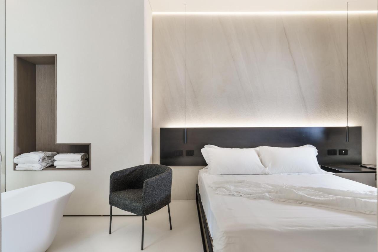 Deluxe Double Room with Bath