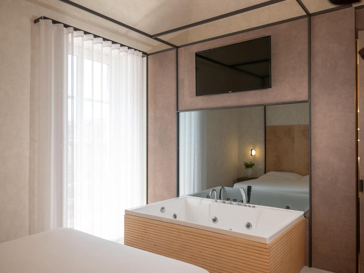 Quadruple Room with Bath