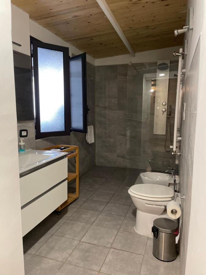 One-Bedroom House,1239609691:JPEG