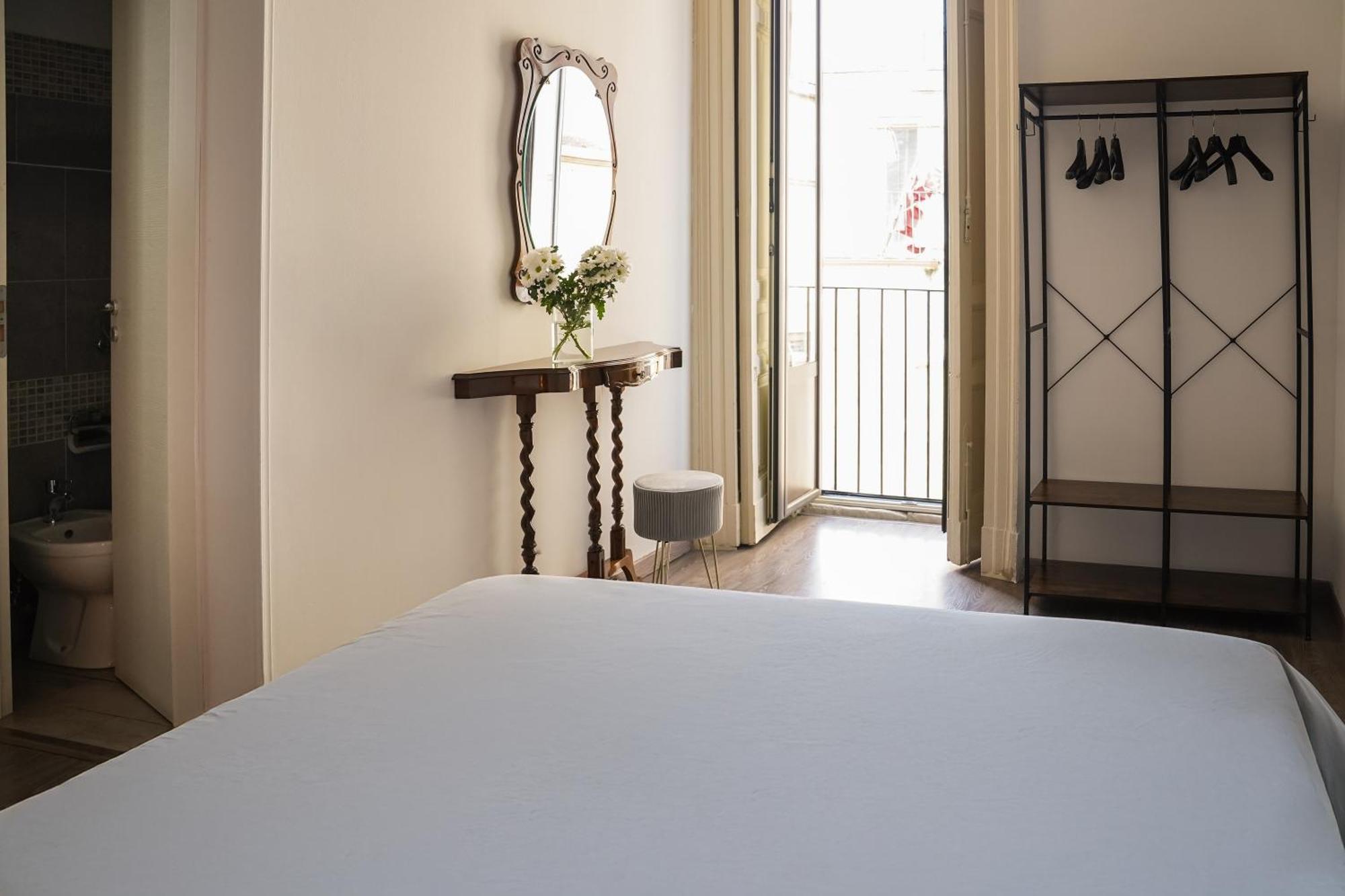 Double Room,1758595776:JPEG