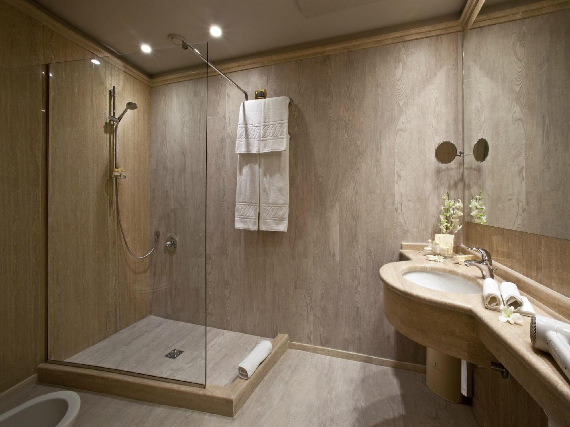 Classic Double  Room,694015092:JPEG