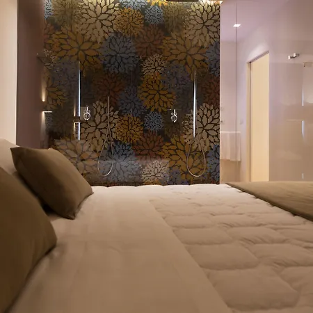 Plebis - Camere & Suites In Sicilia Nel Centro Storico Di Catania-2